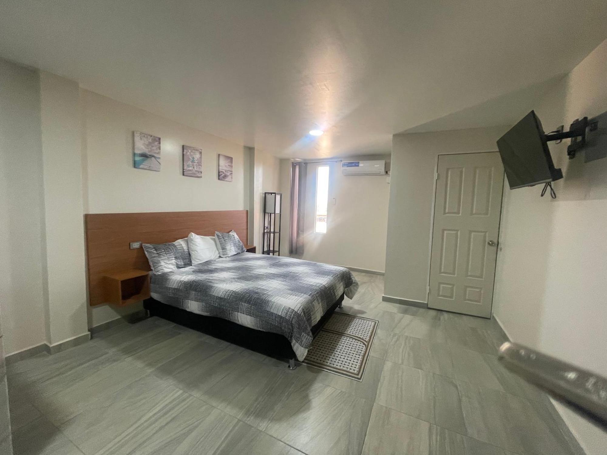 Apartamentos Aeropuerto Σιουδάδ Χουάρες Εξωτερικό φωτογραφία