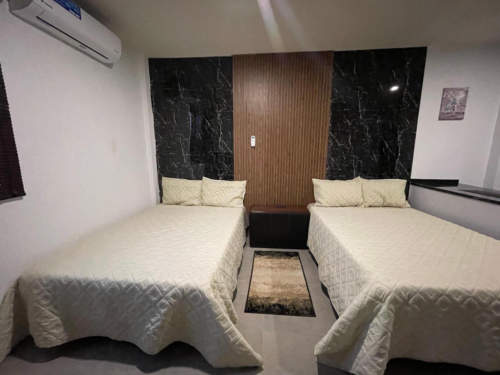 Apartamentos Aeropuerto Σιουδάδ Χουάρες Εξωτερικό φωτογραφία