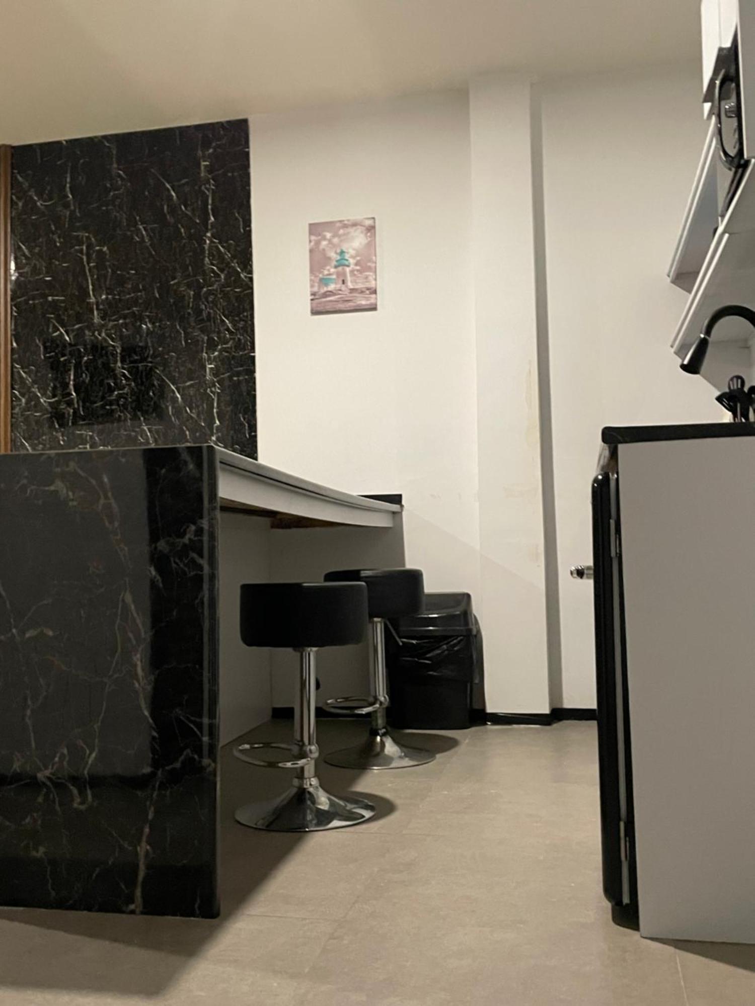 Apartamentos Aeropuerto Σιουδάδ Χουάρες Εξωτερικό φωτογραφία
